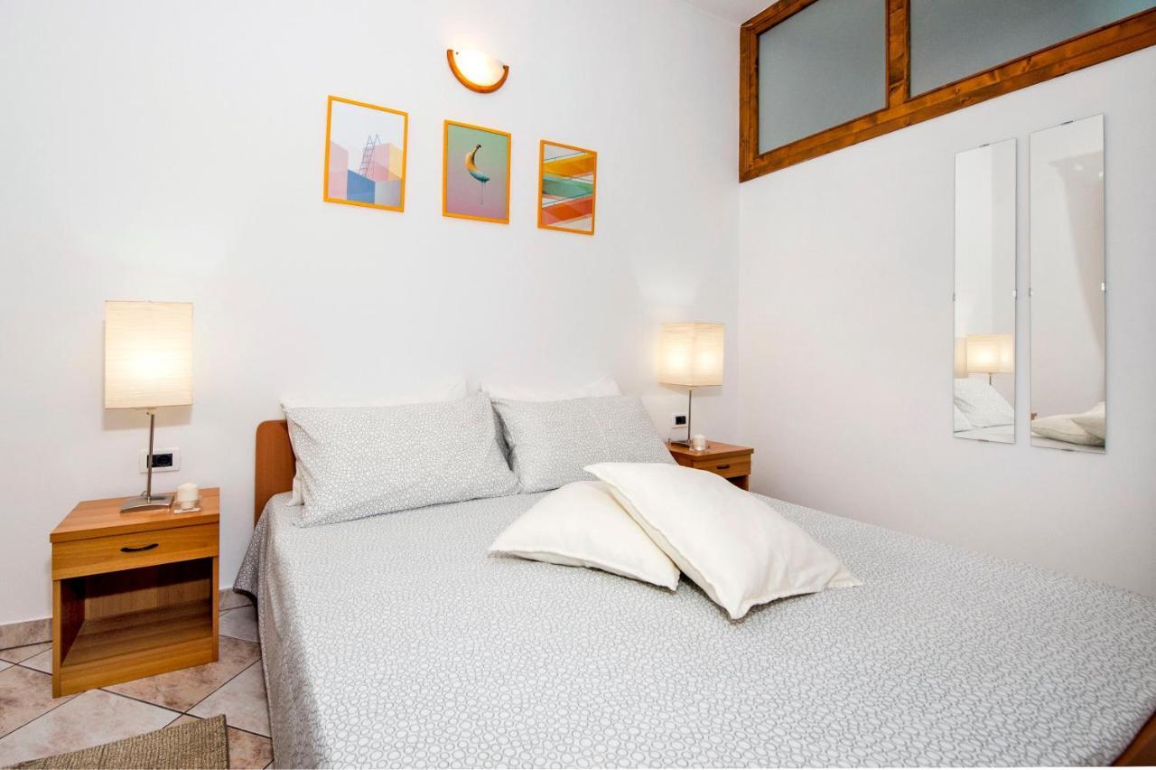 Apartments Milan Rovinj Exterior photo