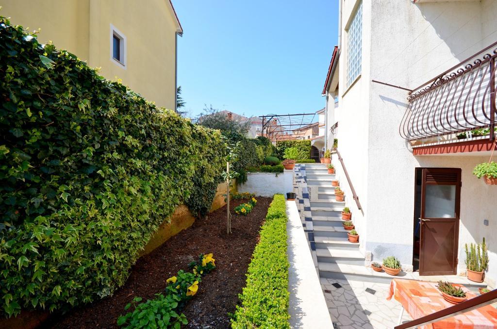 Apartments Milan Rovinj Exterior photo